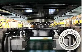 New R330 33 Ton Heavy Duty Excavator CE ISO Certified for Mining Construction Earthmoving