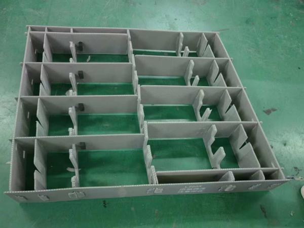 Anti Pressure PP Corrugated Sheet Box Portable Corrugated Plastic Boxes With Dividers