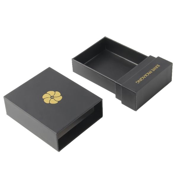 UV Proof Black Card Small Cardboard Gift Boxes Pull Out Convenient And Lightweight