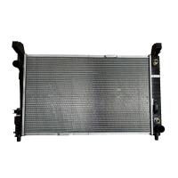 2000-2019 Ano Grade B B 200 Peças para automóveis Tanque de água do radiador para Mercedes-Benz W169 W245