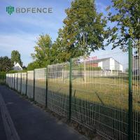 Pneus de clôture soudés à haute résistance à l'usure domestique décoratif extérieur confidentialité V Mesh Panel de clôture pour clôture de jardin
