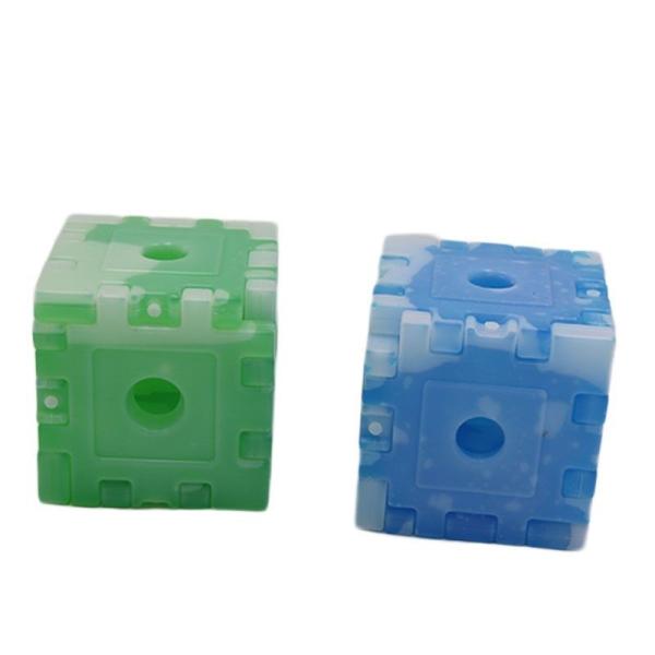 Spliced Small Ice Blocks  With Cooling SAP Inside For Chilling And Freezing Food