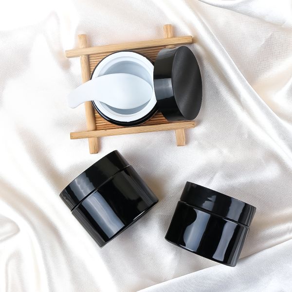 ISO 9001 Certified Recyclable Non Spill Plastic Cream Jar with Wide-Mouth Design for Easy Access