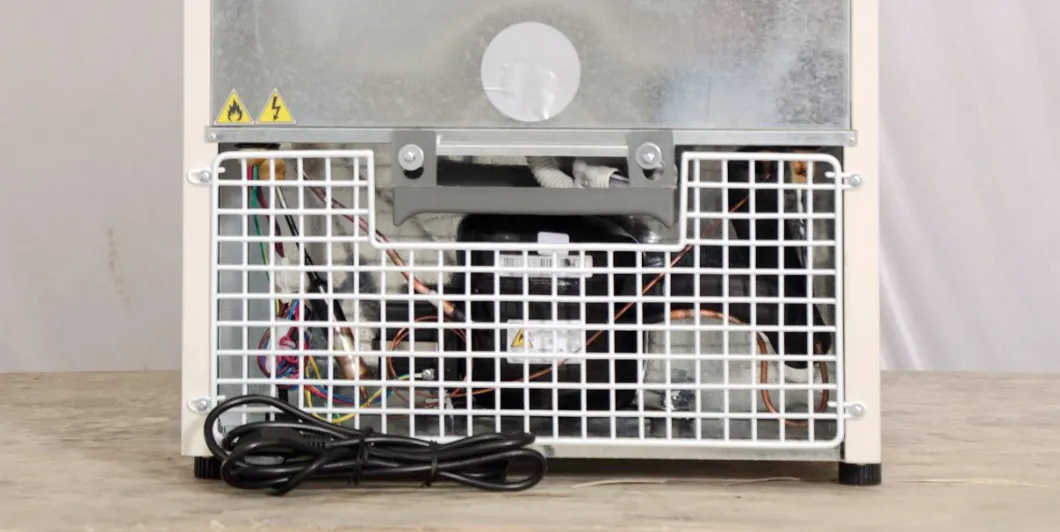 холодильник медицинской ранга фармации 60L вакционный с одиночной стеклянной дверью 2Degrees 8 градусов