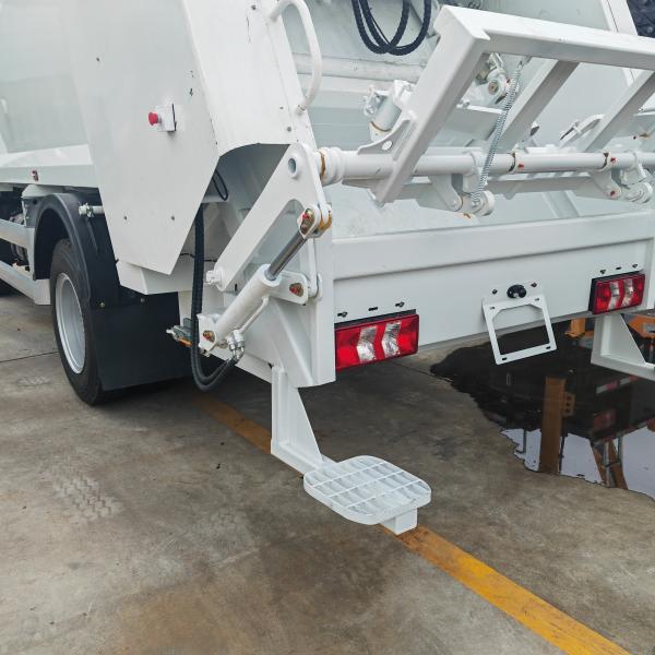 Shacman X9 Compression Waste Collection Compactor Garbage Truck 