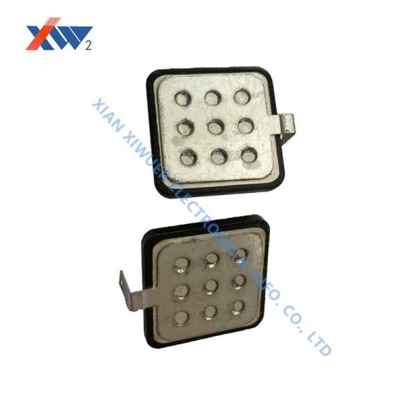 квадрат 240V/40 формирует серебряные ДВИЖЕНИЯ для arresters пульсации