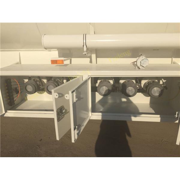 60000 Liters Diesel Tanker Trailers , Steel Fuel 2 / 4 Tri Axle Tanker Trailer