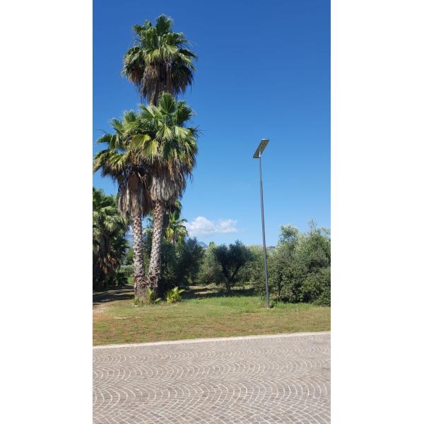 6500K 27AH IP65 Waterproof Solar Street Light With Intelligent Microwave Sensor