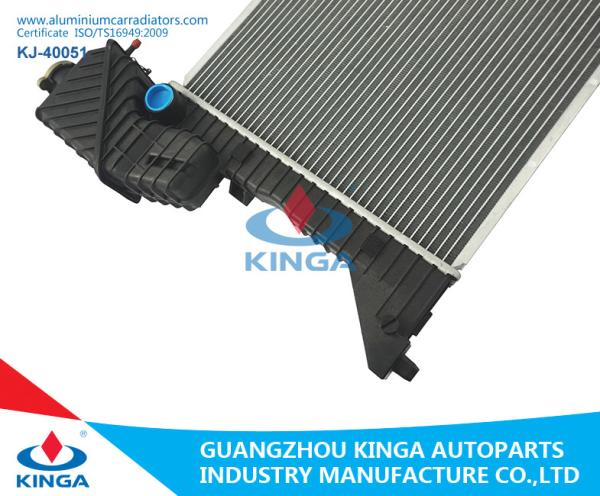 Auto Spare Parts / Aluminium Car Radiators Benz Sprinter' 95-00 AT Cooling Radiator System