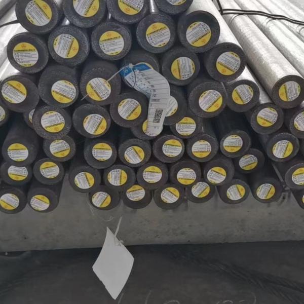 ASTM JIS EN DIN Barra redonda de aço carbono padrão / Barra redonda de aço laminada a quente