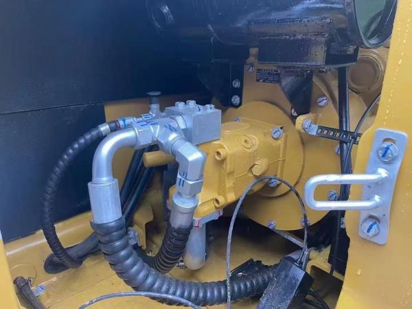 Importada de Japón, excavadora usada CAT 307E2 de Caterpillar, 7 toneladas de peso operativo, motor Cat C2.6, 1500 horas.