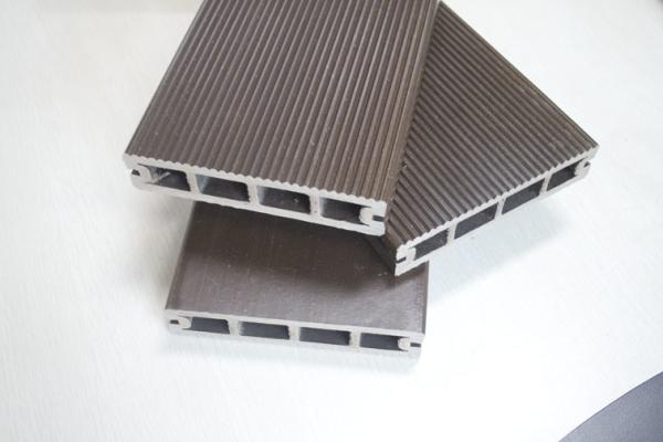 Skirting Trim Wood Plastic Composite Extrusion Machine Quick Cooled 240mm Width