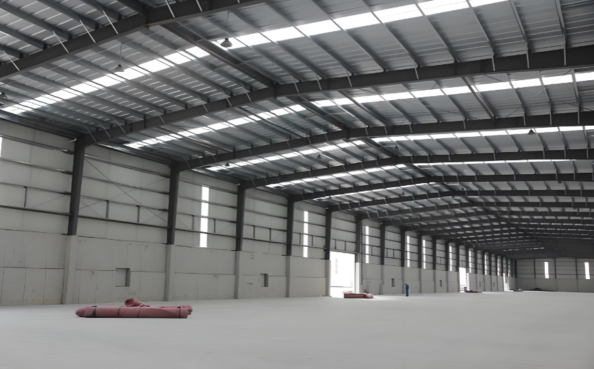 Clear Span Interior Steel Frame Warehouse with 500 kg/m² Load Capacity and Galvanized Anti-Rust Coating
