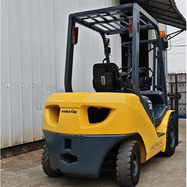 3 Ton Second Hand Diesel Forklift Komatsu FD30 With Seat Operator Weight