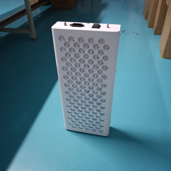 терапия красного света 600В подвергает облегчению боли раковины 660нм 850нм белизну для клиники