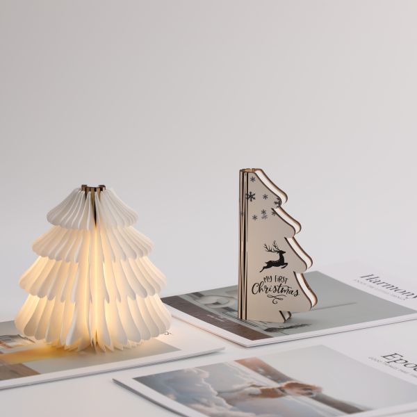 Small Rotating Wood Led Christmas Paper Lamp 700mAh Christmas Tree Shaped