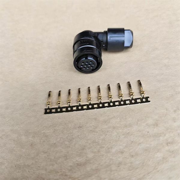 FANUC servo motor encoder 10-pin JAE 4-pin plug with brake connection JAE
