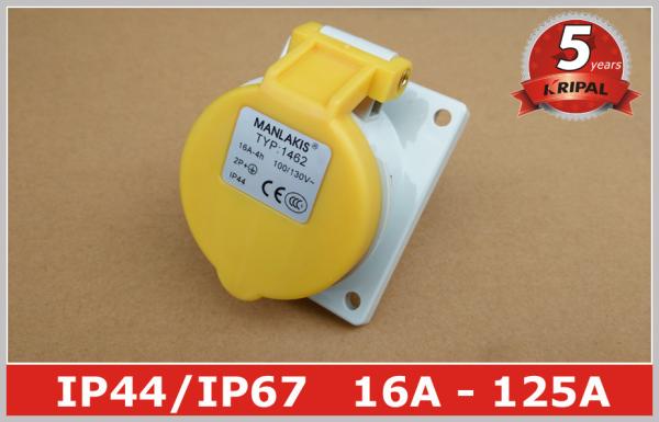 Angled Panel Mounted Industrial Power Socket switch 110V 16A IP44 3 Pin For Marine