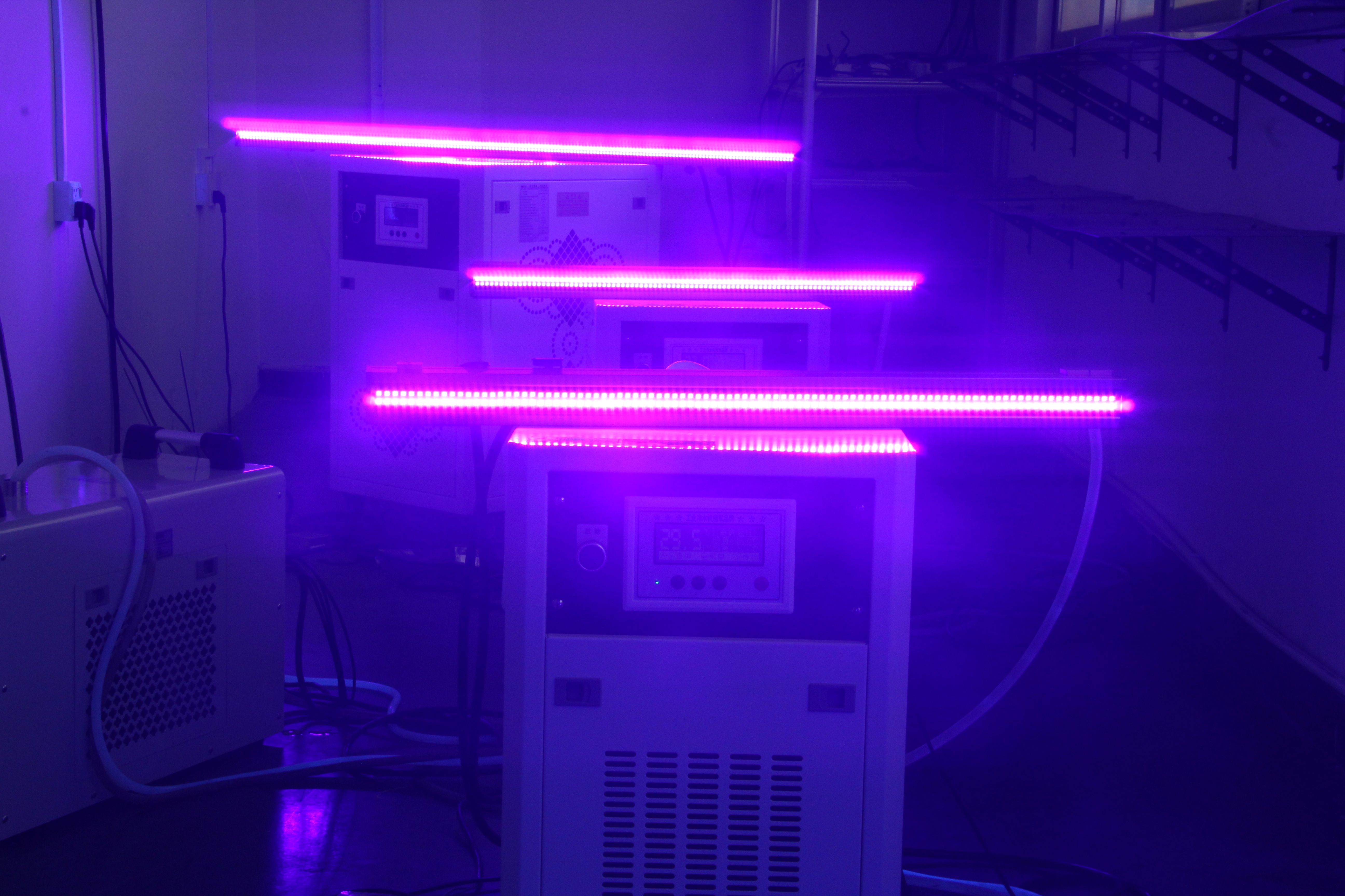 Water Cooled Multi-Wavelength 365nm 16W per cm² UV LED Optical Coating Curing System for Precision Applications