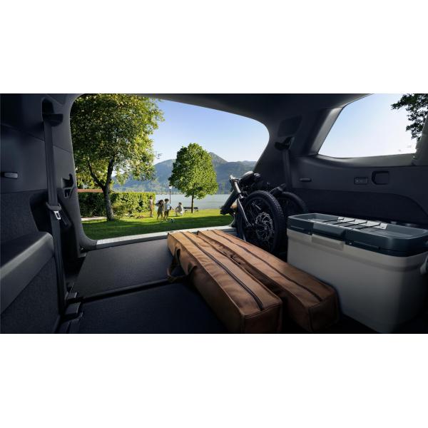 Audi Q6 50 TFSI Quattro 6-Seater Black Knight Edition Euro VI 2.5T Turbo Front 4WD Sporty SUV Automatic Gearbox AWD Family