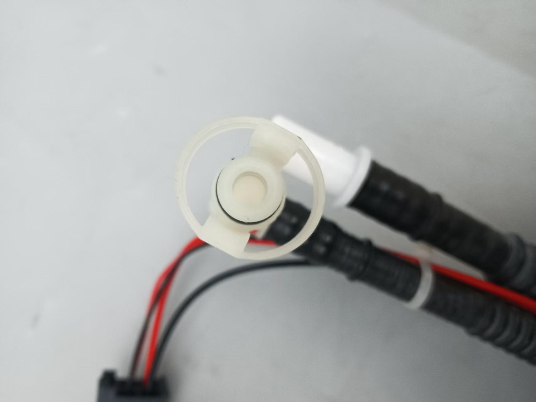 Hot Selling Electric Fuel Pump Assembly 2034703041 for Mercedes Benz