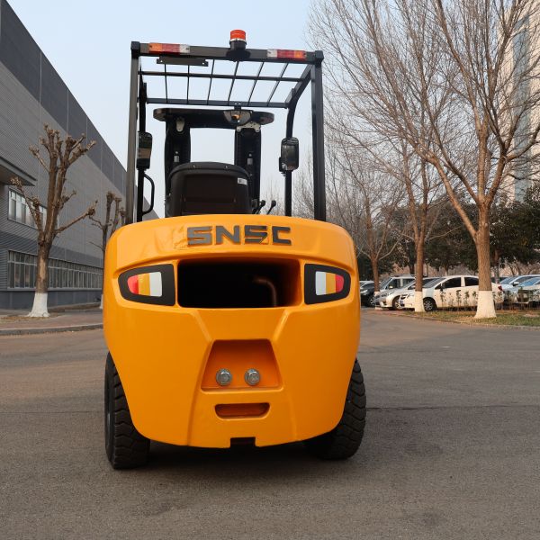 3 Ton Diesel Forklift For Warehouse And Outdoor Use