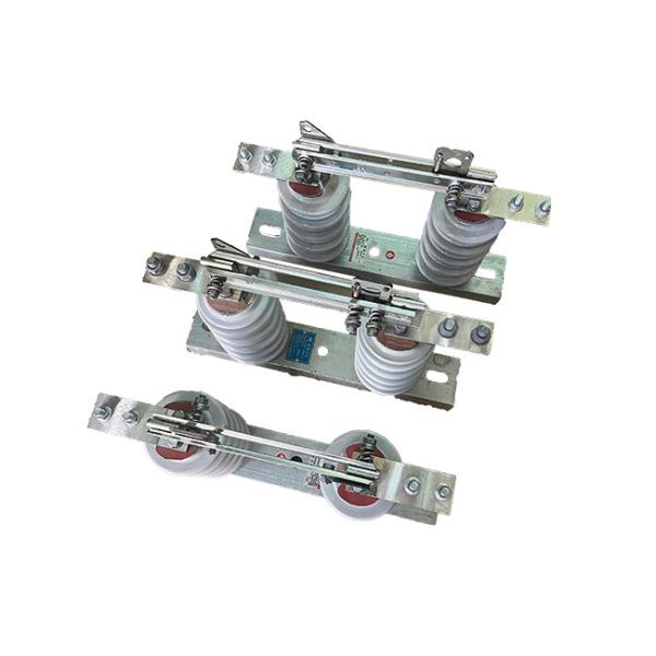 High Voltage AC Hook Stick Disconnect Switch For Substation Electrical Isolator Grey Vertical Operated Disconnect Switch