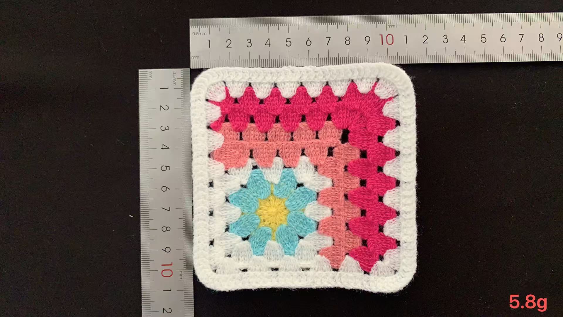 Cotton/Polyester Snag-resistant embroidery patch  Crochet Flower  Square Patch, Floral Crochet Applique for Clothing Decoration