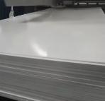 Anti-corrosión Hoja de FRP plana y blanca Buena resistencia al impacto Fácil de procesar