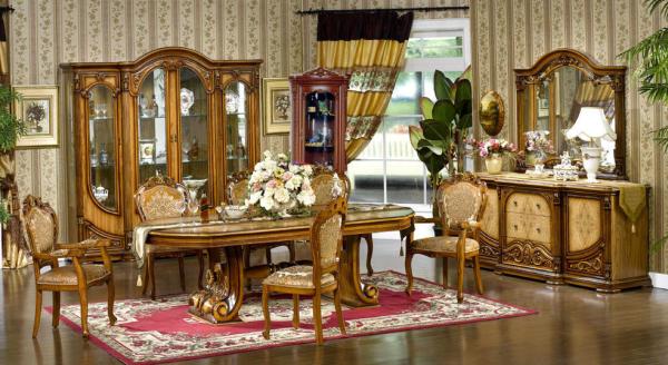 Wooden Carved Flower 6 Seater Dining Table And Chairs ISO14001 European Antique