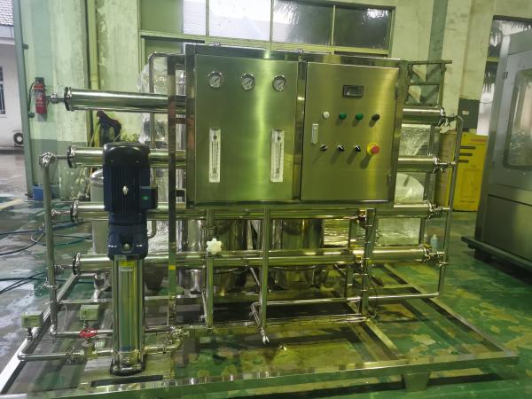 RO Water Treatment For Cosmetic Pharmaceutical Chemical Industries
