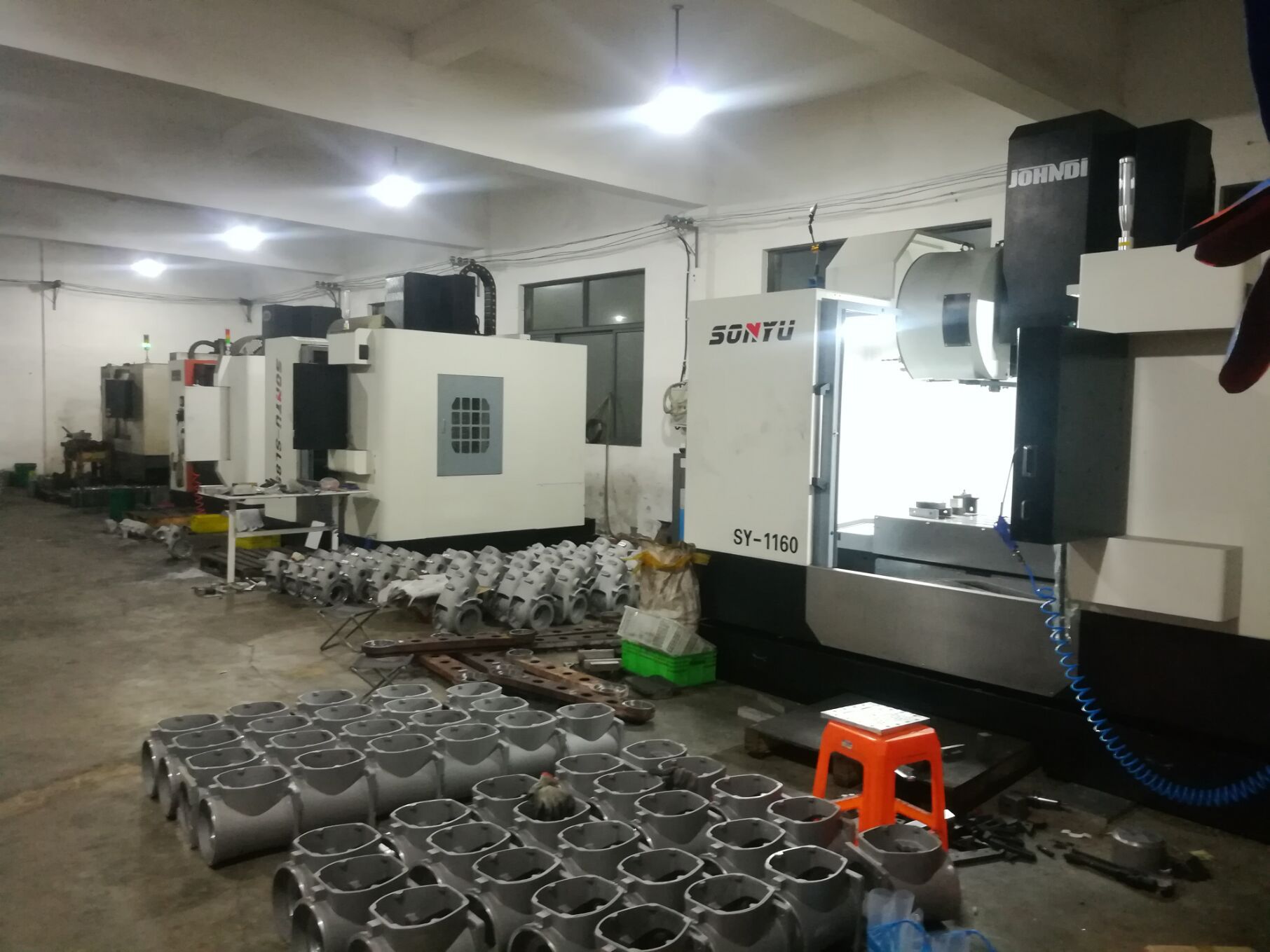 304 5 шасси Cnc лазера Cnc цены машины Cnc Cnc оси подвергая механической обработке алюминиевых