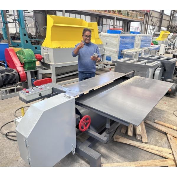 Паллет разбирая лесопилку деревянного ленточнопильного станка машины портативную горизонтальную для продажи