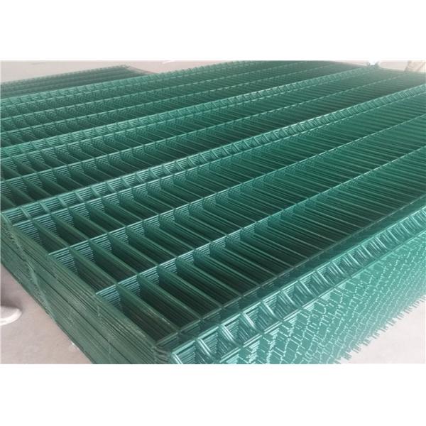 Покрытая ПВК сваренная ячеистая сеть обшивает панелями ровную поверхность с типом столбом персика