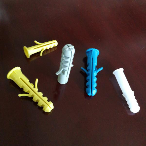 8x40mm 10*50mm Plastic Expansion Anchor Wall Plug