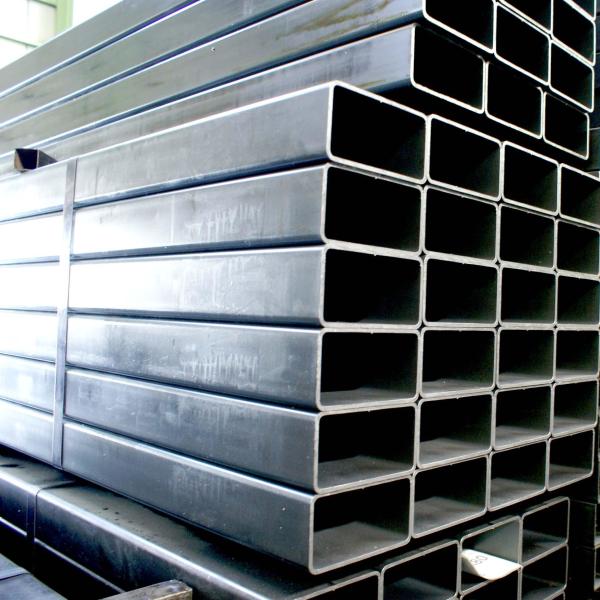 Q235 Q345 Ponto de vedação metálica galvanizado de tubos quadrados para construção de estradas de segurança