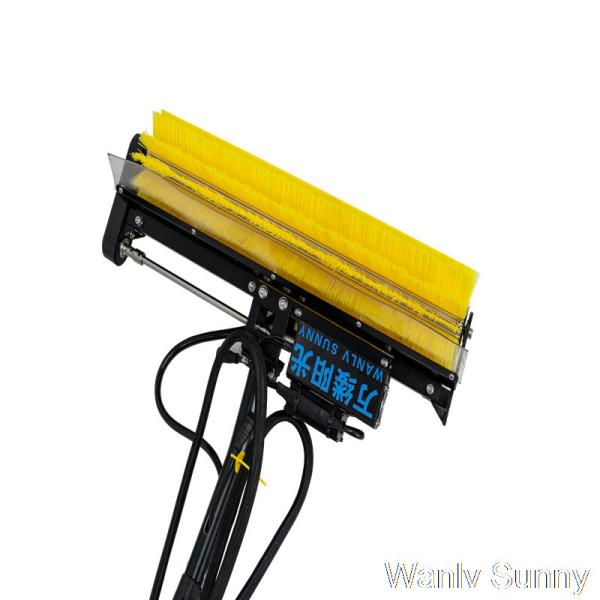 US 877/Piece Extensible Solar Panel Cleaning Brush with High Speed and Water Nozzles (Curva de limpeza de painéis solares de extensão com bocas de água de alta velocidade e bocas de água)