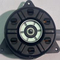 Yaris 1.3 1.6 2008 Toyota 16363-0T040 Moteur de ventilateur de radiateur Denso 168000-2370