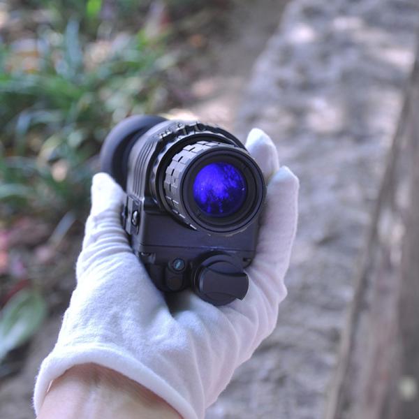 Military Infrared Helmet Mounted Night Vision Monocular 1X 4X 5X