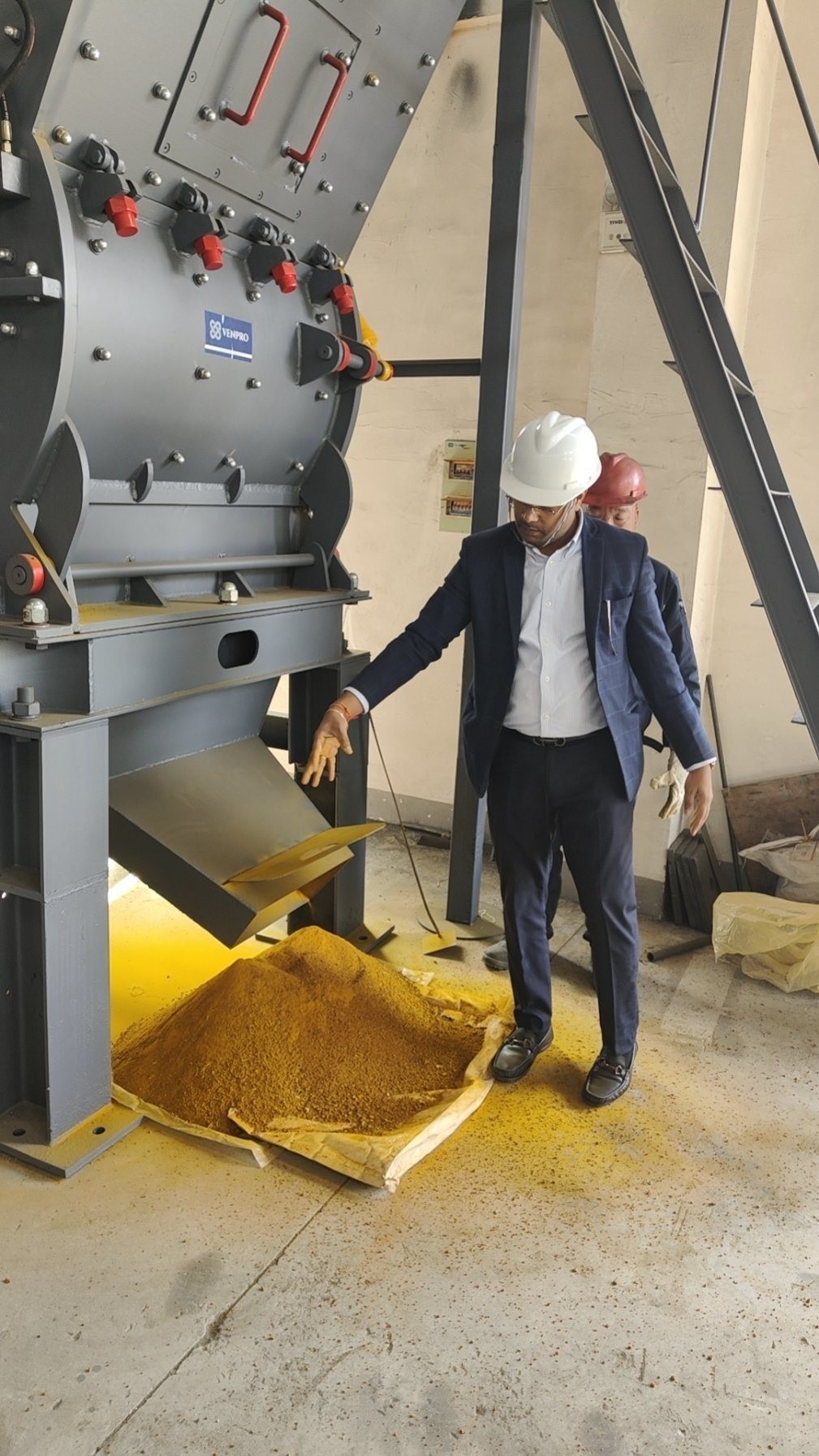European Version of Iron Gray Rough Grinding Rough Mill for Sand Materials