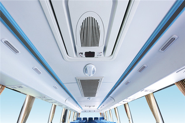 Kinglong 11m 52 Seat Luxury Coach Bus Fast 6 Speed Euro 5