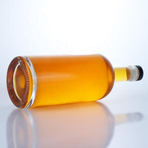 500ml 700ml Popular Shaped Transparent Liquor Glass Bottle for Whisky Rum Gin Brandy