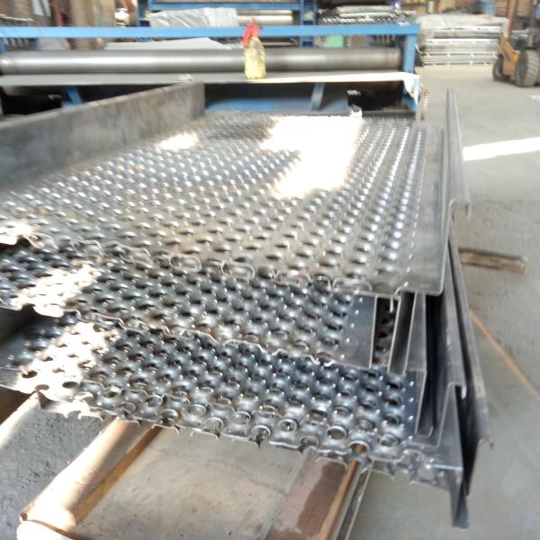 Сжатие стали 1.5mm дорожки безопасности крыши распарывает форму отверстия o скрежетать на открытом воздухе Antislip