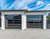 Puertas de garaje de vidrio aislado seccional de aleación automática de aluminio Resistencia al viento