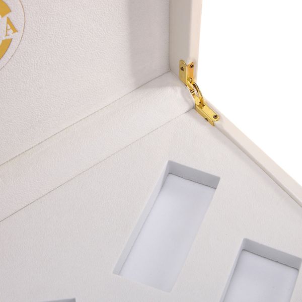 Customized Luxury Cosmetic Packaging Boxes Eco Friendly With Sturdy Structure