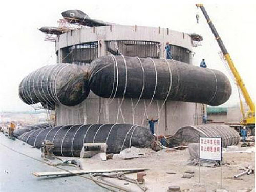 Изготовленный на заказ Dia воздушных подушек 0.17MPa 2.0m морского спасения имущества пловучести