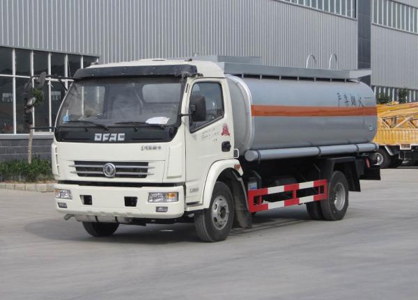 AGO DPK Oil Gas Tanker Truck 8000 Liter High Efficiency For Equipment Fuel Refilling