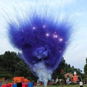 Chinese Factory Wholesale Color Flares 100 Shots Daytime Smoke Cake Fireworks No