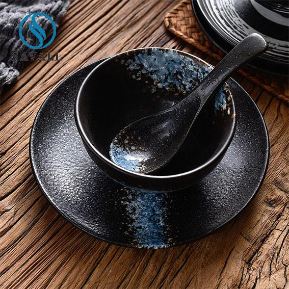 Round Enameled Retro Black Porcelain Dinnerware Scratches Resistant