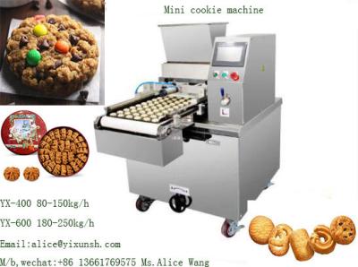 Máquina de depósito de biscoitos de chocolate Rainbow Chocolate Chip Cookies Machine Jenny Butter Cookie Production Line